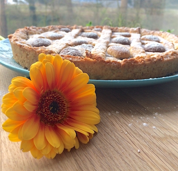 Dolce di primavera con cioccolato di Pasqua Dolci Pattìni