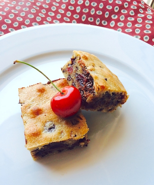 Ricetta Torta al cioccolato con ciliegie