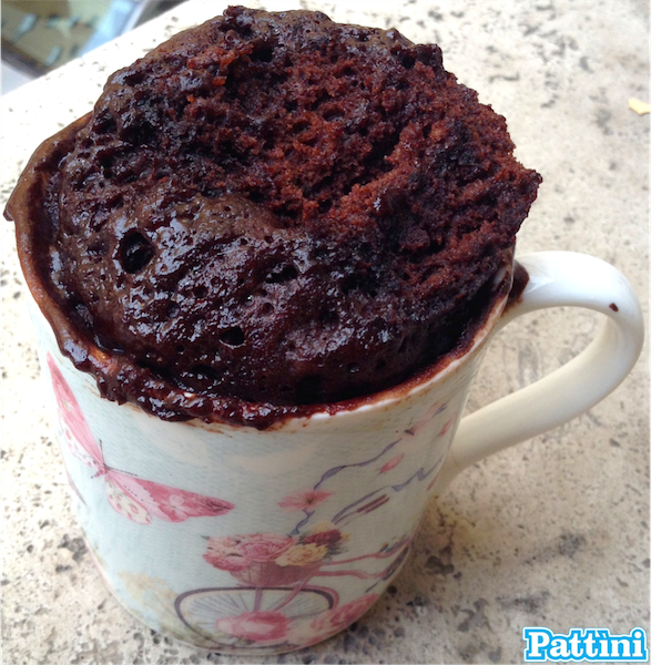 Ricetta semplice e veloce Torta al cioccolato in tazza con Pattìn