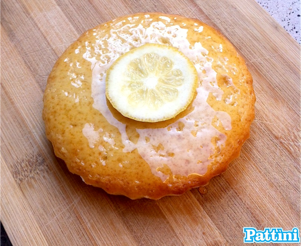 Torta al limone con yogurt greco