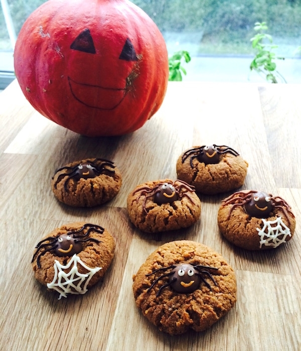 Halloween ricetta Dolci Pattìni biscotti al burro di arachidi