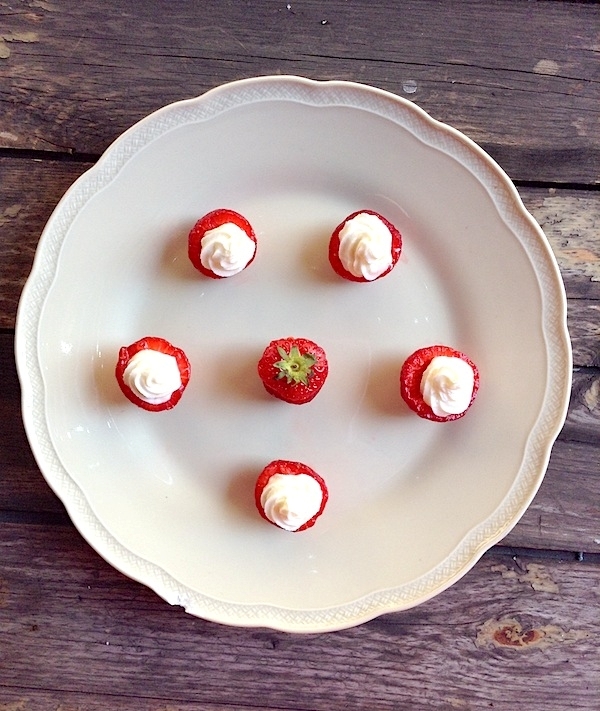 Fragole ripiene con crema al mascarpone per Dolci Pattìni