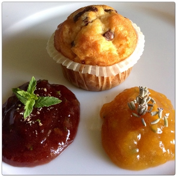 Muffin Pattìni con marmellata di fragole e alla pesca