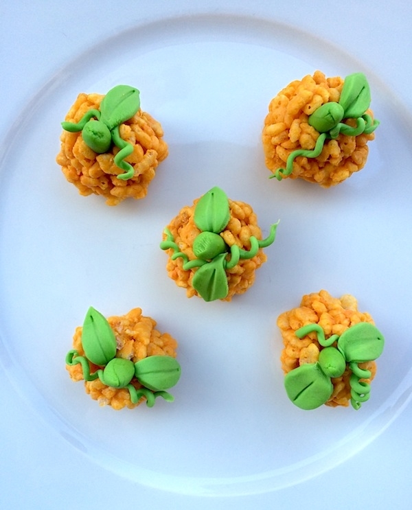 Zucche di riso soffiato e cioccolato per un dolce Halloween