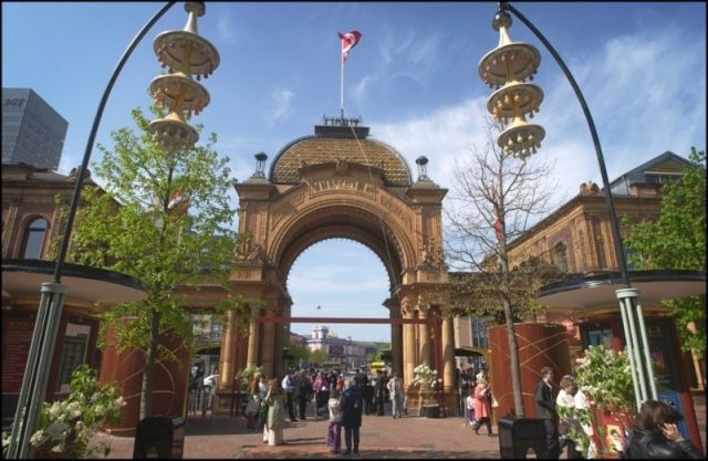 E l”avventura continua ai “Tivoli Gardens” di Copenhagen