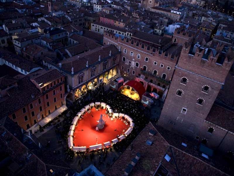 Amori e “buoi” per i San Valentini tuoi!