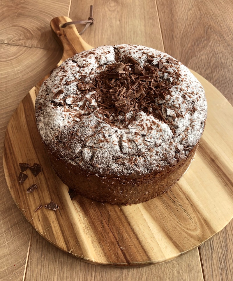 Ricetta torta con cioccolato al latte per la festa della mamma