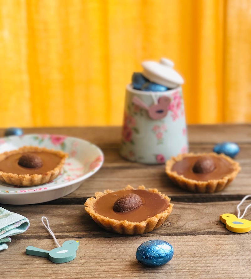 Crostatine al cioccolato senza cottura